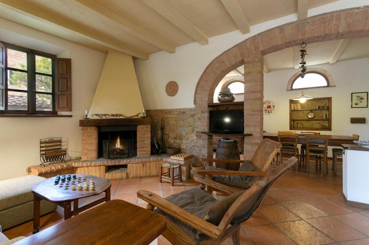 Agriturismo Poggio Salvi Совичилле Экстерьер фото