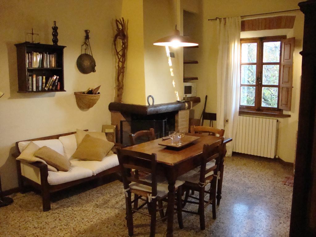 Agriturismo Poggio Salvi Совичилле Номер фото