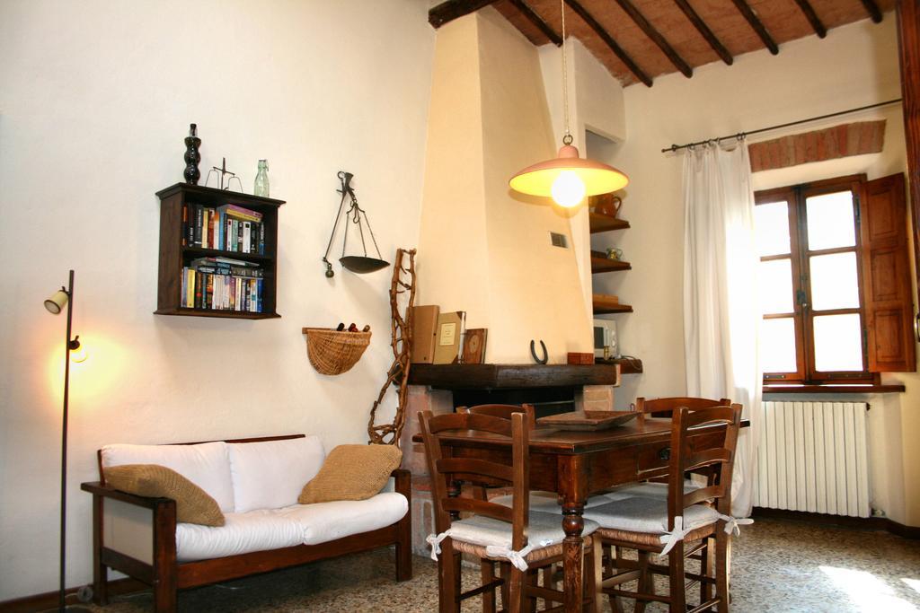 Agriturismo Poggio Salvi Совичилле Номер фото